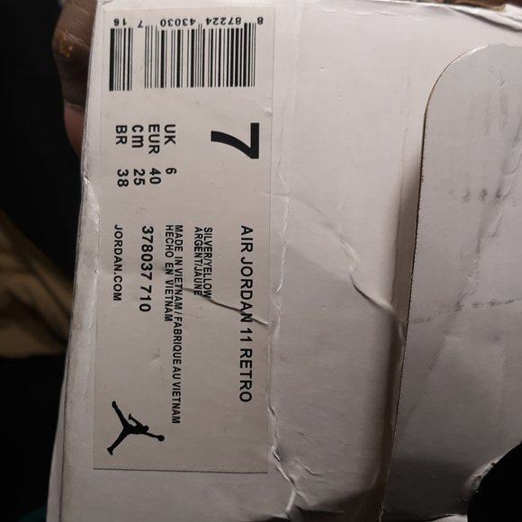 Nike Air Jordan 11 Retro Yellow Metallic Silver Br - Picture 6 of 9